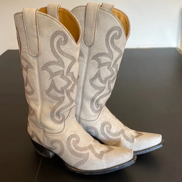OLD GRINGO stitched pattern and quality distressed leather boots.