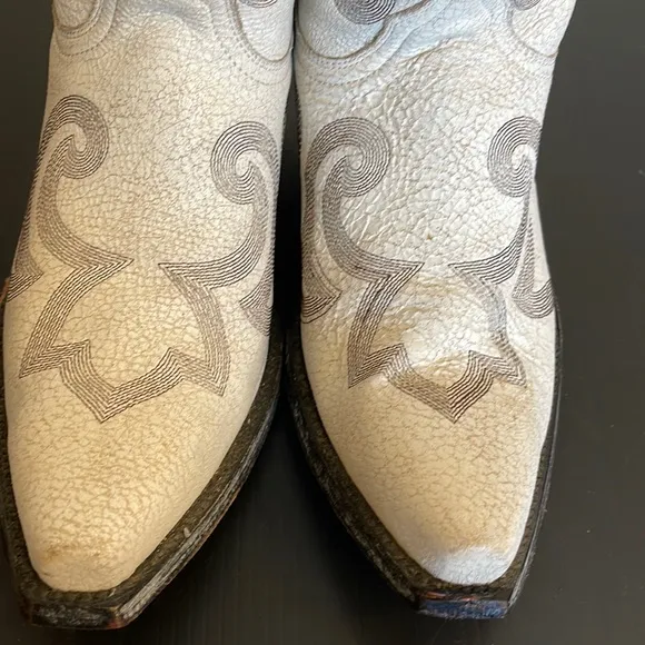 OLD GRINGO stitched pattern and quality distressed leather boots.