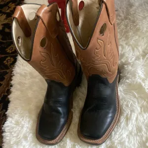 Old West  Boots Black  brown Leather Square Toe Youth Size 4.5 D Style  BSY1810