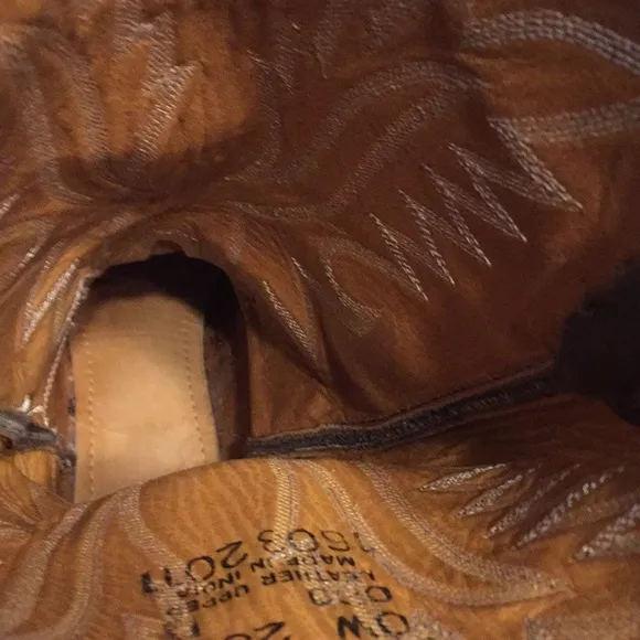 Old West western boots