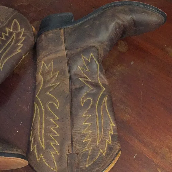 Old West western boots