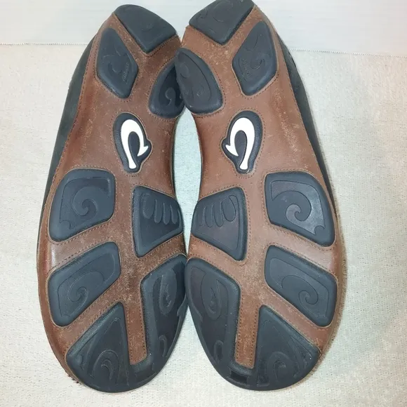 OluKai Mens Black Moloa Slip-On Shoes size 11