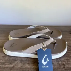 OluKai Nu'a Pi'o Women's Warm Taupe Sandal Size 10 SKU#33102