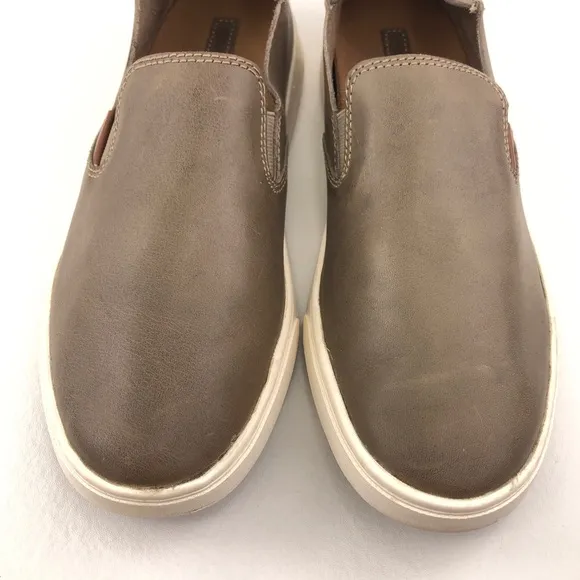 OluKai Pehuea Leather Drop Heel Slip on Shoes 8.5
