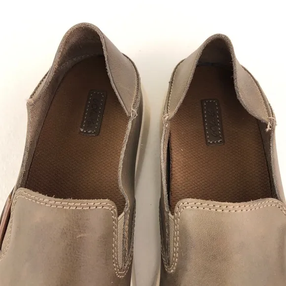 OluKai Pehuea Leather Drop Heel Slip on Shoes 8.5