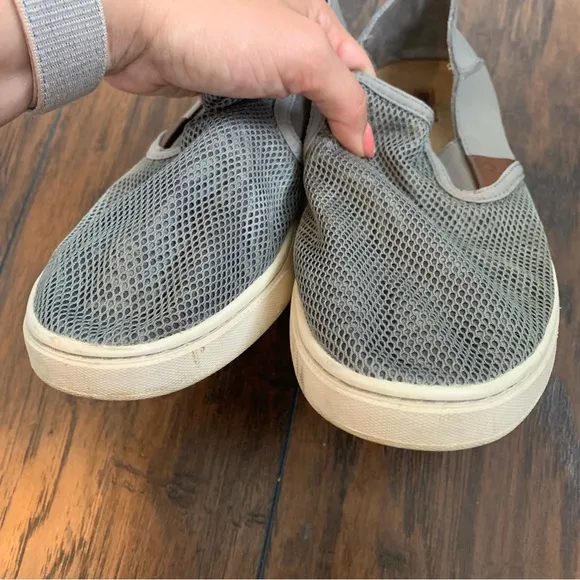 Olukai Women's Pehuea Casual Shoes Fog Palm sz 9