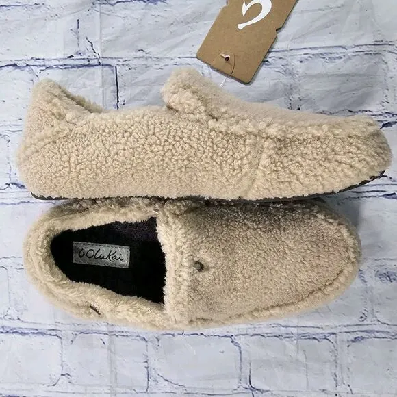 Olukai WOMENS SIZE 5 Nohea Heu Slippers Shoes Slip On Sandbar Sandbar Beige
