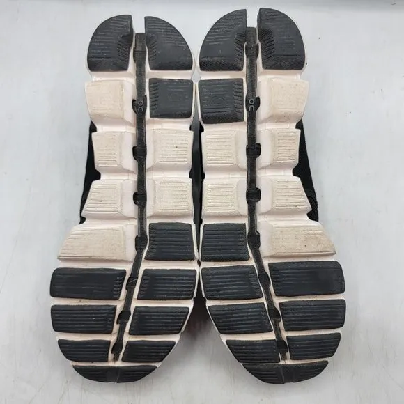 On Cloud 5 Womens 9.5 Black Shoes Athletic Running Walking Outdoors Casual
