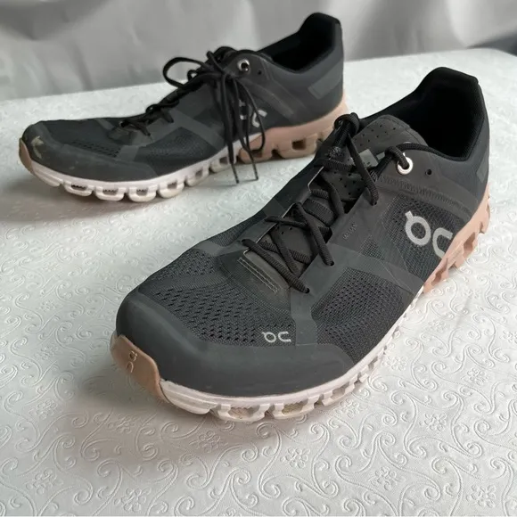On Cloud Cloudflow Womens 11 Running Shoes Rock Rose Helion Cloudtec Swiss Shoe