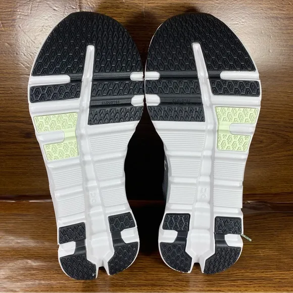 ON Cloud Cloudrunner 2 Mens Shoe Size 10
