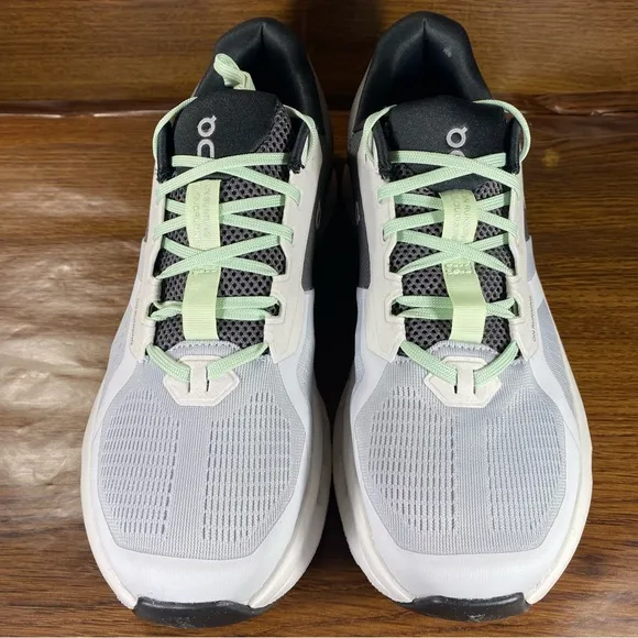 ON Cloud Cloudrunner 2 Mens Shoe Size 10