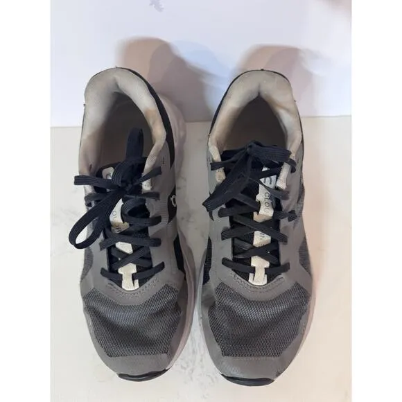 On Cloudrunner Shoes - Eclipse Black- Womens 5 - Youth 3.5