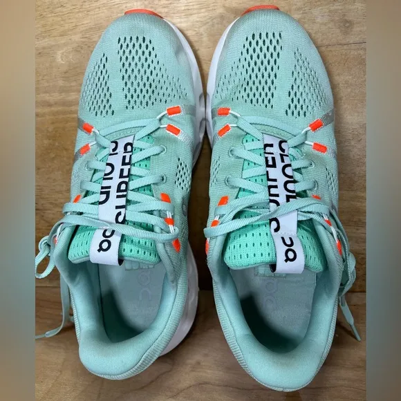 On CloudSurfer REFLECTIVE Womens Size 10 Running Shoes Sneakers Creek White