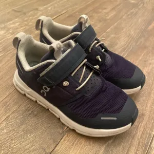 On Clould Kids Cloud Play Midnight Blue / White Running Shoes Size 13 Slip On