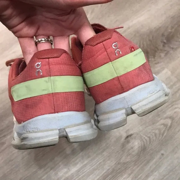 On Running Cloudflow Mesh Rock Rose Tennis Shoes