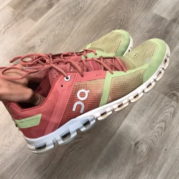 On Running Cloudflow Mesh Rock Rose Tennis Shoes