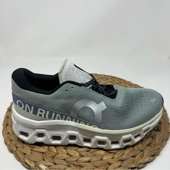 ON RUNNING Cloudmonster 2 Running Shoes Mineral Aloe Size 9 Women's