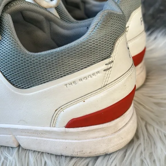 On Running Men's The 'Roger' Advantage Sneaker Shoes in Flare/White Size 12