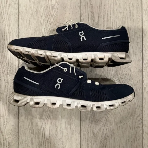 ON Running ON Cloud 5 Running Shoes Size 12