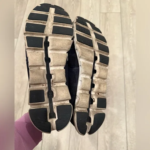 ON Running ON Cloud 5 Running Shoes Size 12
