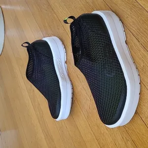 OOFOS Oomega Chukka Mesh Shoes
