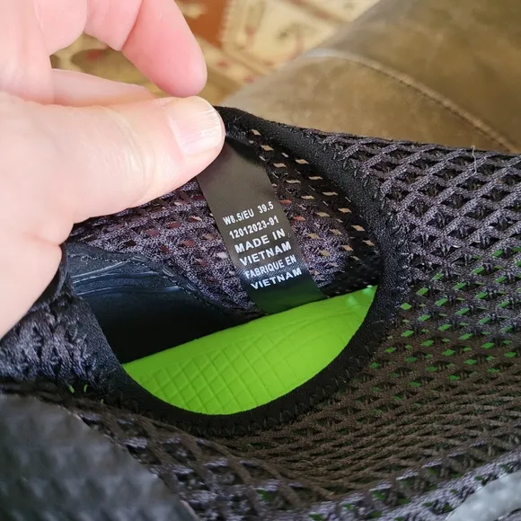 OOFOS Oomega Chukka Mesh Shoes
