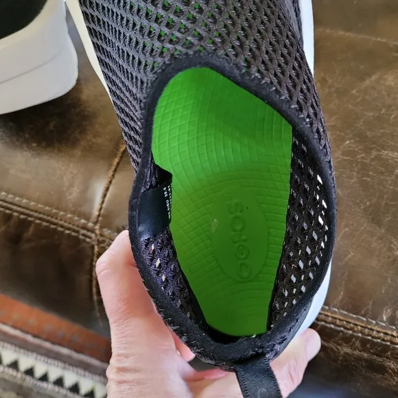 OOFOS Oomega Chukka Mesh Shoes