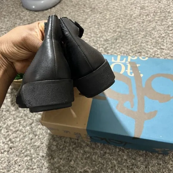 OTBT Scamper Leather Low Wedge Shoes Ankle Strap Size 6 M Black Leather New