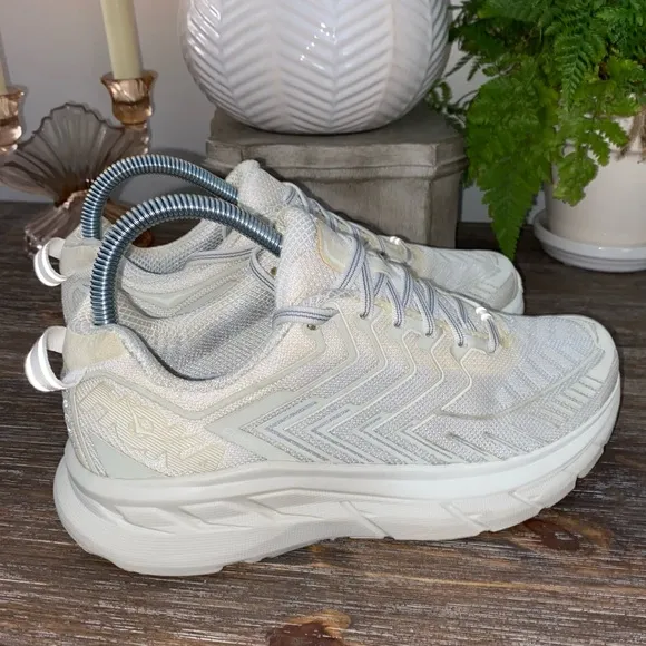 Outdoor Voices Hoka Clifton 4 Athleisure Athletic Shoes Running Sneaker Womens 7
