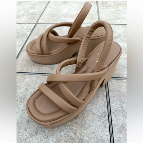 PALOMA BARCELÓMona Wedge Sandals In Nude