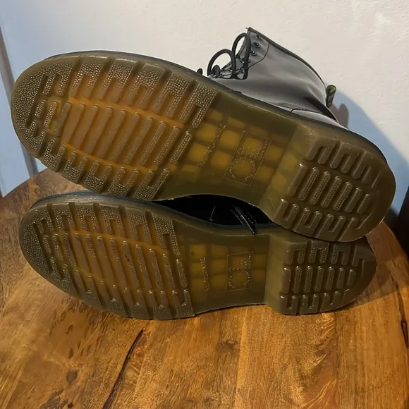 Patent Leather Dr Martens