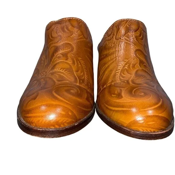 Patricia Nash tooled leather clogs shoes women’s 8 western cowgirl mules artsy