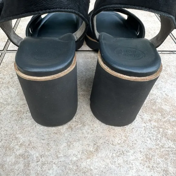 Paul Green Leora Black Leather Block Sandals
