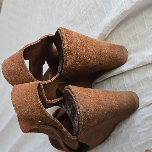 Pedro Garcia Brown Suede Wedges Boho Bohemian Western Summer Shoes