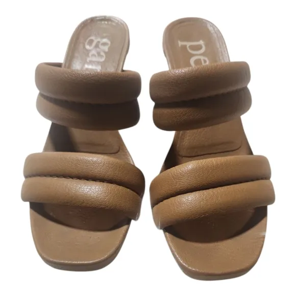 Pedro Garcia Clea Padded Goatskin Kitten-heel Sandals In Black 8.5