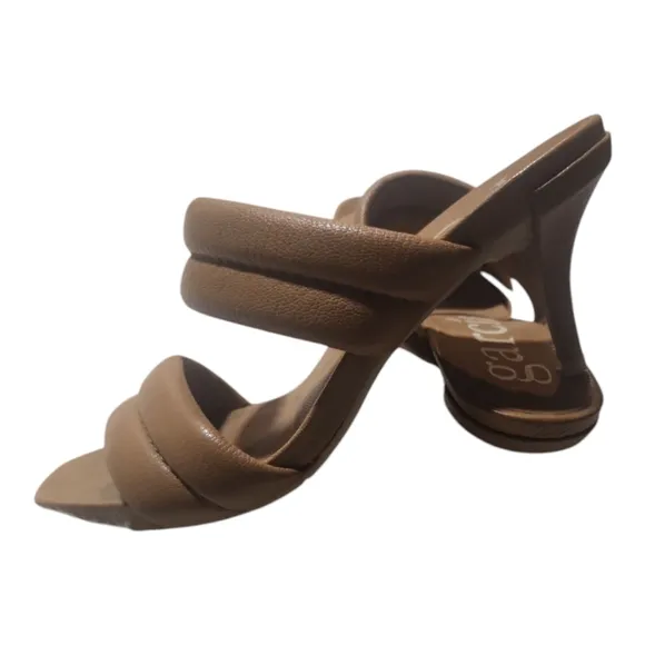 Pedro Garcia Clea Padded Goatskin Kitten-heel Sandals In Black 8.5