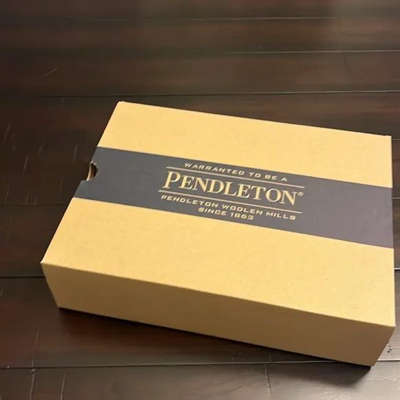 Pendleton Glacier Bay National Park Slides Sandals Shoes new Women’s Sizes