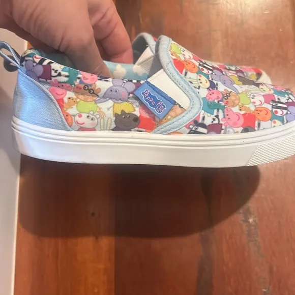 Peppa pig sneakers kids size 1