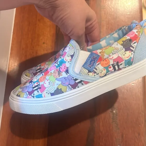 Peppa pig sneakers kids size 1