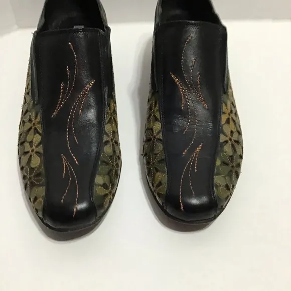 Pikolinos Leather Perforated Embroidered Slip On Low Wedge Shoes Sz 6.5 Women’s