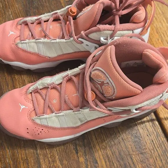 Pink and White High-Top Sneakers with Lace-Up Design jordan 6