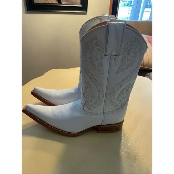 Potrero White Western Boots
