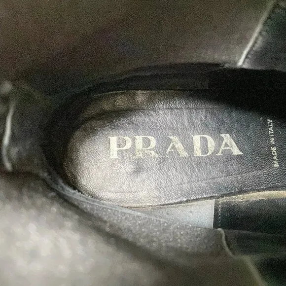 PRADA - Black Leather Women's Boots 118-050325