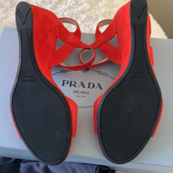 PRADA NEW ❤️Red suede wedge heel sandals size 37.5