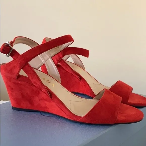 PRADA NEW ❤️Red suede wedge heel sandals size 37.5
