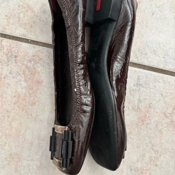 Prada Ballet Flats dress shoes buckle slip on logo kitten heels ballerina loafer