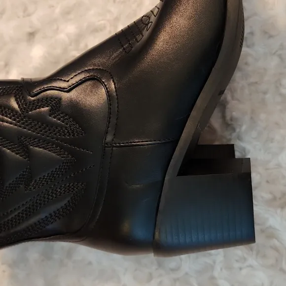 Princess Polly Dominique Wetern Boots