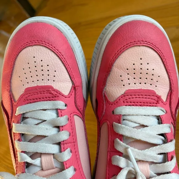 PUMA PINK WHITE SNEAKERS SHOES KARMEN REBELLE MID JR 388729 hi top girls size 4
