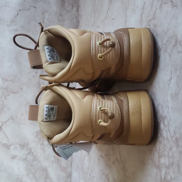 Puma RS-X  High-Top Sneakers in Tan and  Brown Youth Size 5.5