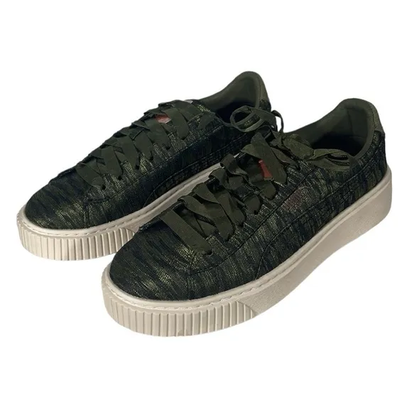 Puma Size 8 Basket Platform VR Women’s